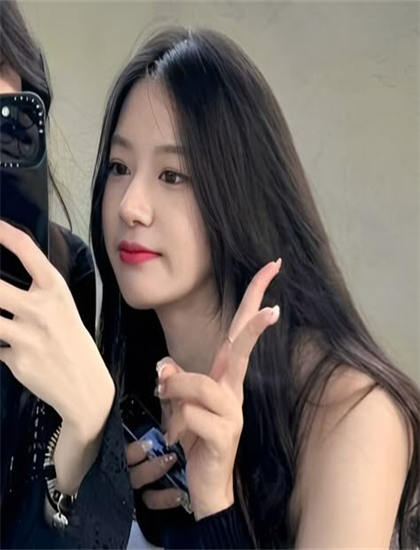 情色片艺术分析：《女帅男兵》的市场表现与观众反响 ——深入探索情色片的艺术世界